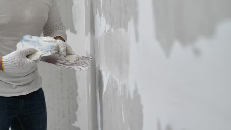 Best Water-Damaged Drywall Repair  in Patterson, LA